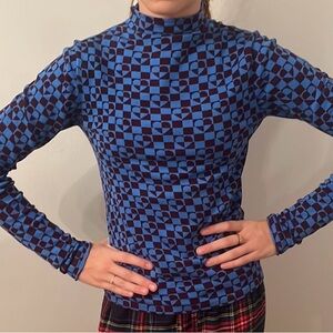 Urban Outfitters Women's Mock Turtleneck Shirt with Blue & Purple Heart Pattern